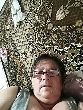 Snapshot of MilaCold5443 chatting on 06/14/26, 10:44 MilaCold5443 online show from 06/14/26, 10:44
