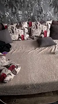 CatAdmiral online show from 04/15/26, 06:08