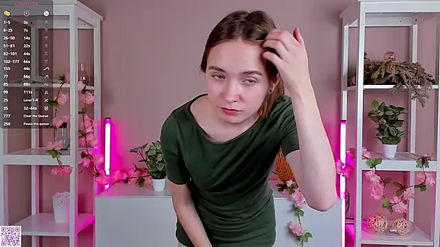 LittleCutieSandy online show from 10/28/25, 03:07