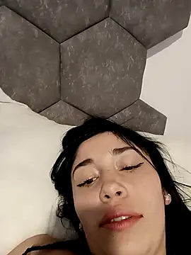 AbbyLewiis online show from 11/08/25, 01:36