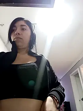 AbbyLewiis online show from 11/14/25, 11:25