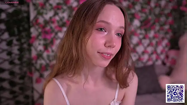 Petite Polly online show from 11/15/25, 06:12