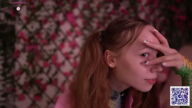 Petite Polly online show from 11/20/25, 06:08