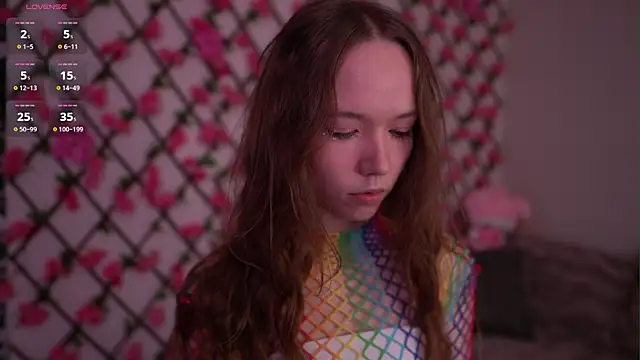 Petite Polly online show from 10/24/25, 06:07