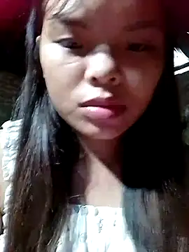 Snapshot of hello-cute chatting on 10/08/25, 11:05 hello-cute online show from 10/08/25, 11:05