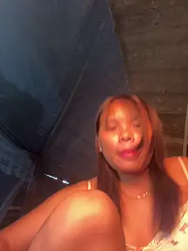 hello-cute online show from 12/16/25, 03:22