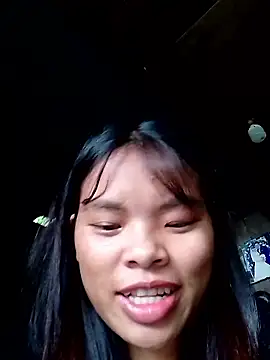 hello-cute online show from 10/25/25, 07:40