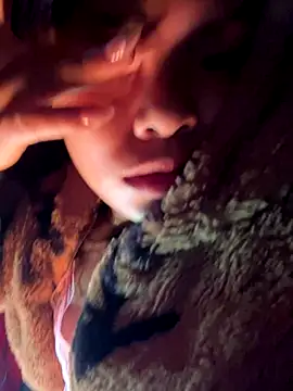 hello-cute online show from 12/14/25, 09:37