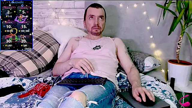 Markus Rivas online show from 10/26/25, 11:49