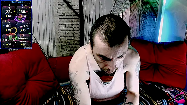 Markus Rivas online show from 11/08/25, 04:32