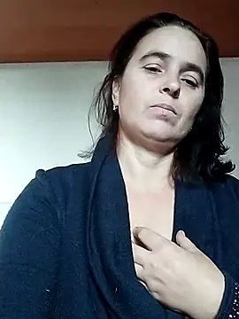 Ella-433 online show from 10/15/25, 07:49