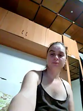 Ella-433 online show from 11/17/25, 08:35