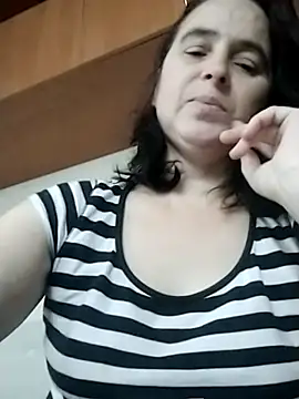 Ella-433 online show from 12/21/25, 08:49