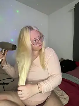 SashaMaexox online show from 10/28/25, 08:30