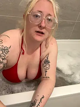 SashaMaexox online show from 10/27/25, 06:20