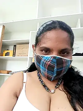 kajal-kajal1 online show from 10/23/25, 09:19