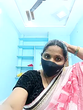 kajal-kajal1 online show from 11/18/25, 12:52