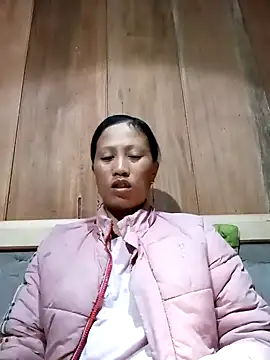 Snapshot of jerry-xx chatting on 11/30/25, 12:28 jerry-xx online show from 11/30/25, 12:28