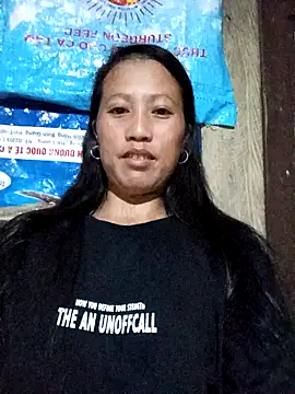 Snapshot of jerry-xx chatting on 10/27/25, 01:01 jerry-xx online show from 10/27/25, 01:01