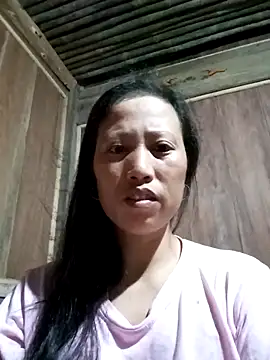 Snapshot of jerry-xx chatting on 11/08/25, 12:52 jerry-xx online show from 11/08/25, 12:52