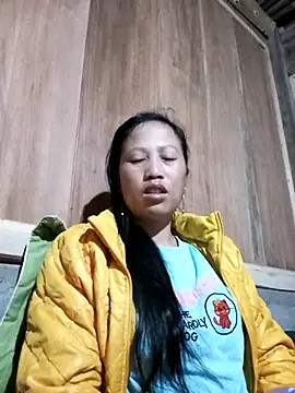 Snapshot of jerry-xx chatting on 12/15/25, 08:25 jerry-xx online show from 12/15/25, 08:25