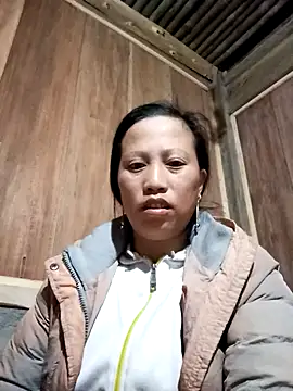 Snapshot of jerry-xx chatting on 11/27/25, 07:36 jerry-xx online show from 11/27/25, 07:36