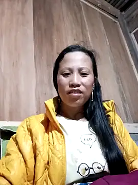 Snapshot of jerry-xx chatting on 12/18/25, 07:40 jerry-xx online show from 12/18/25, 07:40