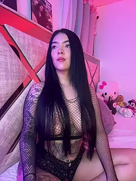 Kiity- online show from 11/18/25, 03:54