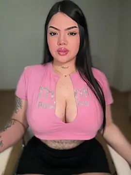 dulcemarianh  online show from 04/29/26, 03:21
