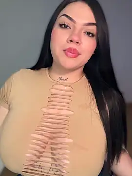 dulcemarianh  online show from 04/24/26, 01:18