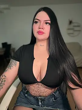 Snapshot of dulcemarianh_ chatting on 07/17/26, 03:48 dulcemarianh online show from 07/17/26, 03:48