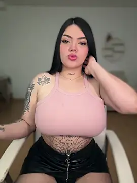 dulcemarianh  online show from 05/30/26, 03:35