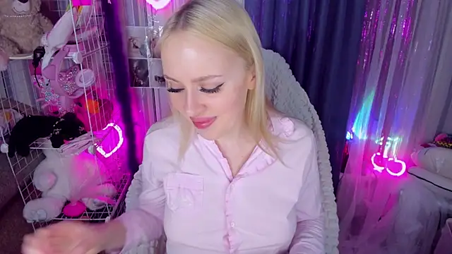 CeaneLino online show from 03/26/26, 05:22