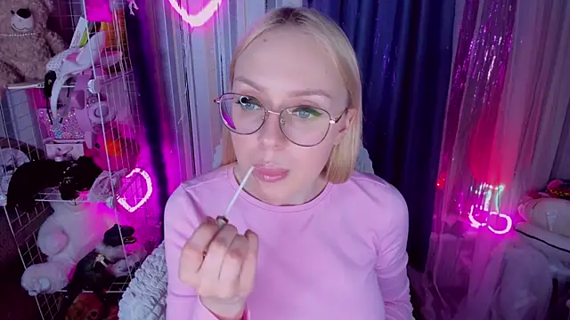 CeaneLino online show from 04/03/26, 04:57