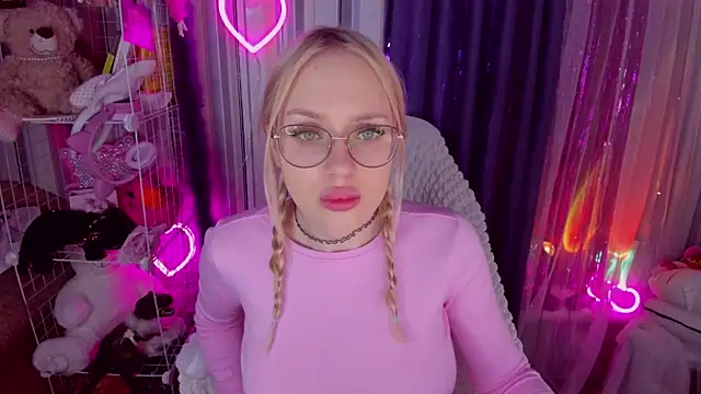 CeaneLino online show from 04/05/26, 11:39