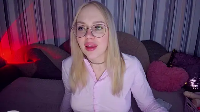 CeaneLino online show from 02/22/26, 03:24