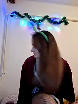 Nika aa online show from 12/15/25, 08:47