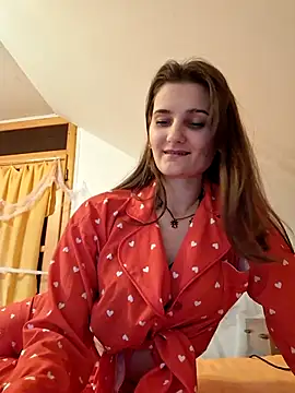 Nika aa online show from 10/28/25, 02:49