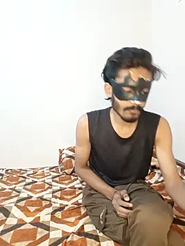 Snapshot of Lovebirdss chatting on 11/18/25, 08:39 Lovebirdss online show from 11/18/25, 08:39