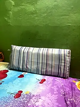 foxythebold online show from 10/31/25, 05:09