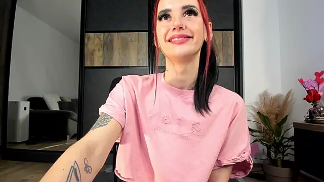 JacquelineHex online show from 02/05/26, 03:13