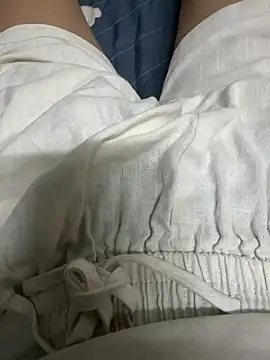 Snapshot of Showciu chatting on 10/26/25, 09:59 Showciu online show from 10/26/25, 09:59