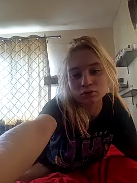 cinnamon-xx online show from 05/08/26, 02:32