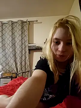 cinnamon-xx online show from 05/12/26, 09:43