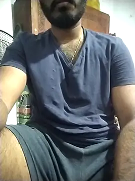 Snapshot of SL_BEAR chatting on 10/30/25, 04:37 SL BEAR online show from 10/30/25, 04:37