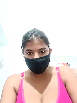 Hot radhaji online show from 11/23/25, 05:45