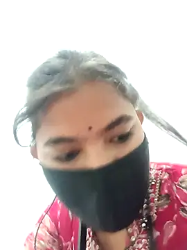 Hot radhaji online show from 01/07/26, 03:11