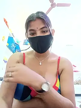 Hot radhaji online show from 01/17/26, 05:49