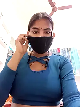 Hot radhaji online show from 02/10/26, 04:17