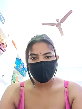 Hot radhaji online show from 12/16/25, 09:24